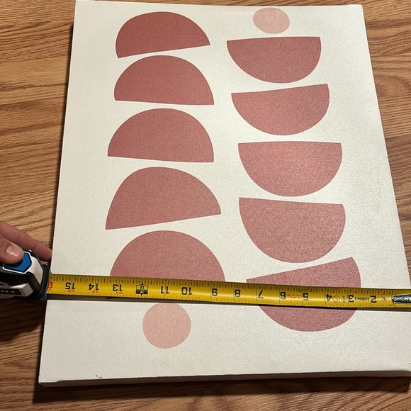 Cool wall decor canvas style- white and pink - Picture 3 of 5